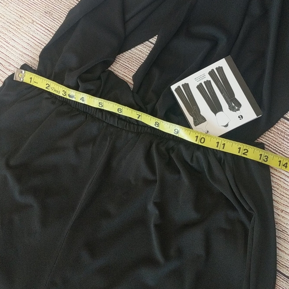 Isabel Versatile black jumpsuit sz Med NWT - Picture 8 of 8
